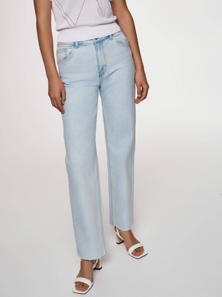 CONTE CON-615 Джинсы прямого кроя с необработанным краем