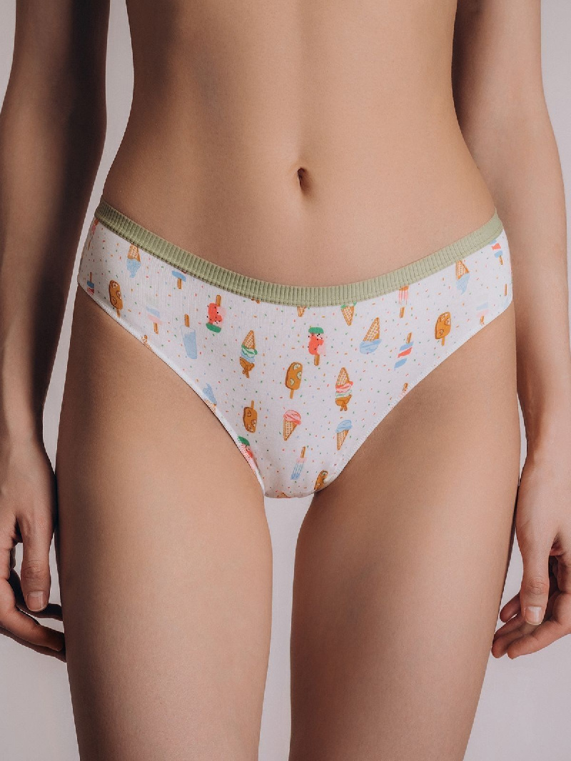 Трусы слипы женские 3084LUF бренда Indefini изготовлены из хлопка.
Выполнены в розовом цвете с абст Трусы слипы женские 3084LUF бренда Indefini изготовлены из хлопка.
Выполнены в розовом цвете с абст