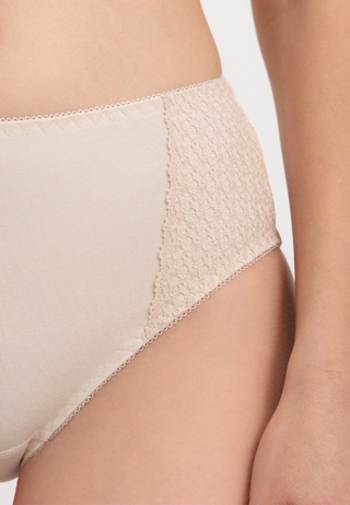 CONTE ELEGANT BASIC COLLECTION LB 5005 Трусы женские (коробочка)