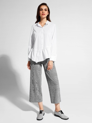 CONTE LBL 1040 Однотонная хлопковая рубашка с ассиметричной баской