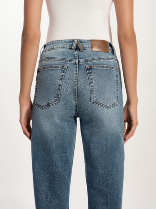 CONTE CON-738 Джинсы straight c разрезами и необработанным краем