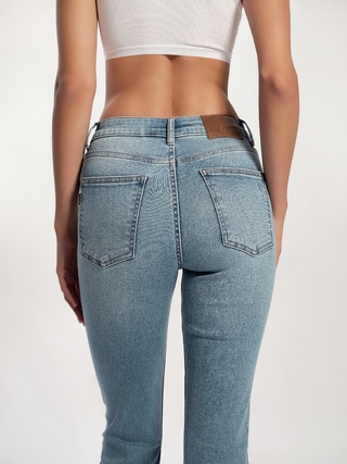 CONTE CON-720 Джинсы skinny с ассиметричным низом и эффектом разрушений