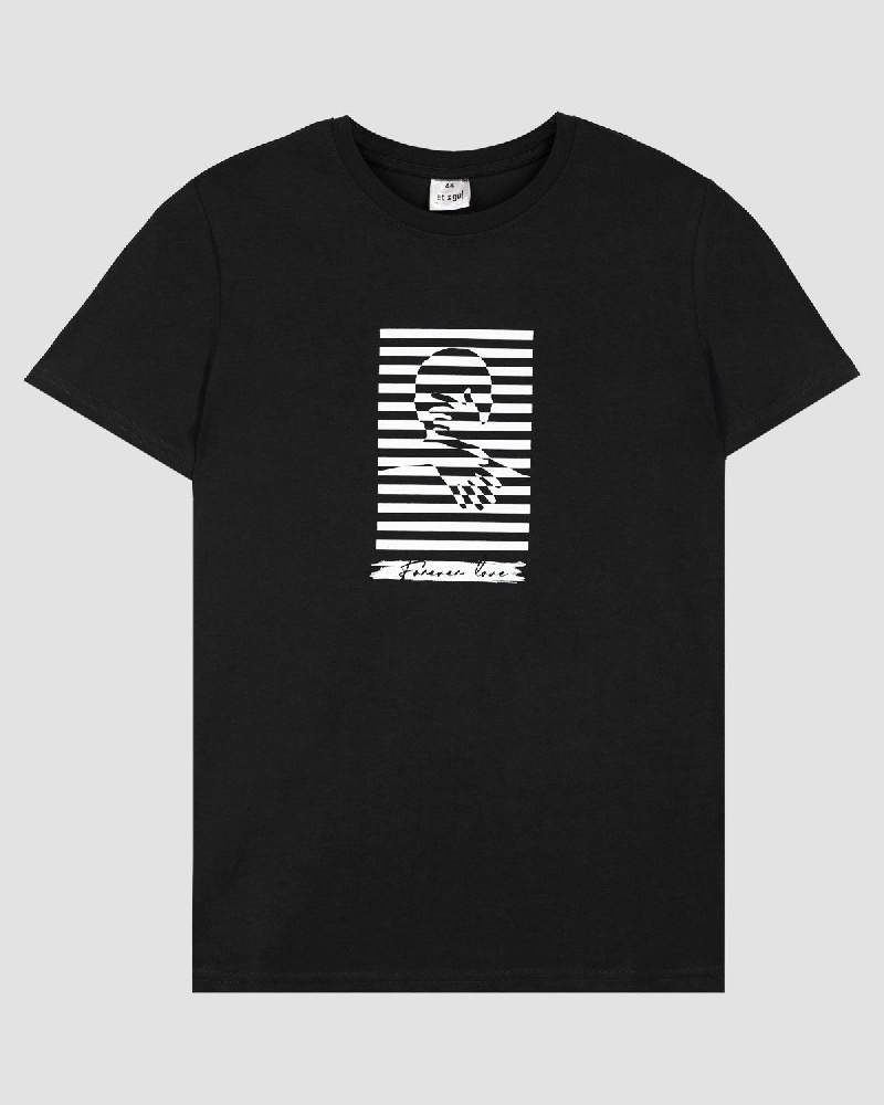 Футболка женская