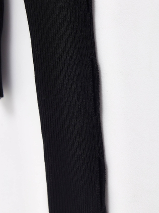 CONTE LDK 283 Джемпер с переплетением ластиком и вырезами по рукавам