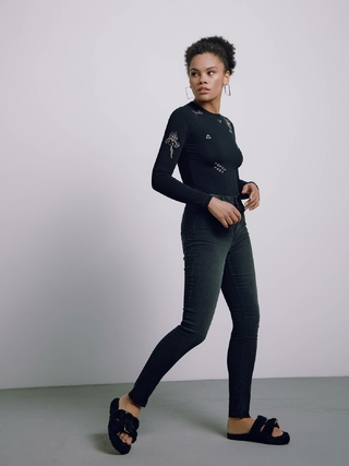 CONTE CON-396 Джинсы skinny с необработанным краем