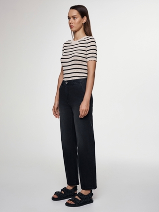 CONTE CON-624 Укороченные джинсы прямого кроя с карманами брючного типа