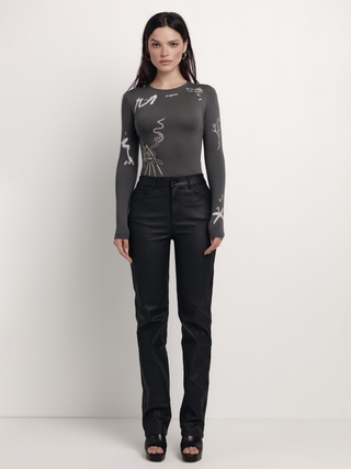 CONTE CON-509 Джинсы прямого кроя с напылением «под кожу»