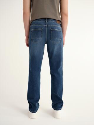 CONTE CNM-01 Джинсы straight c эффектом потёртостей