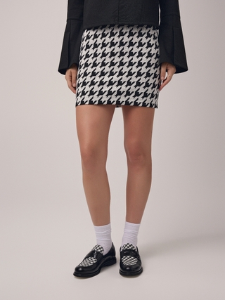 CONTE LU 2816 Юбка-mini из жаккардового полотна «в гусиную лапку»