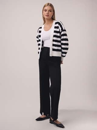 CONTE Укороченный кардиган на пуговицах с V-образным вырезом LDK 23101