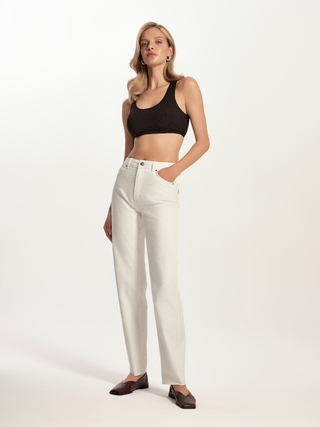 CONTE CON-769 Джинсы straight молочного цвета с необработанным краем