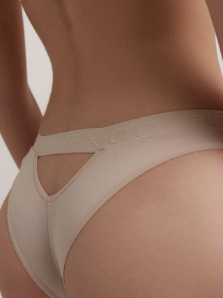 CONTE FLEXIBLE LBR 2238 Трусы «бразилиана» с фигурным вырезом