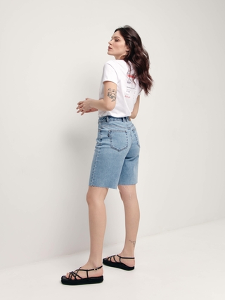 CONTE CON-429 Джинсовые шорты с необработанным краем CONTE CON-429 Джинсовые шорты с необработанным краем