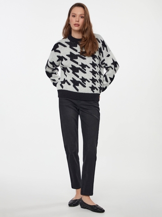 CONTE LDK 307 Oversize-джемпер c вывязанным рисунком "в гусиную лапку"