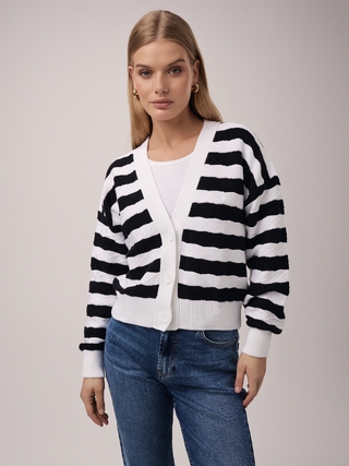 CONTE Укороченный кардиган на пуговицах с V-образным вырезом LDK 23101