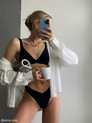 CONTE NEW LUXURIES LBE 1492 Бюстье из бамбука с треугольными чашками