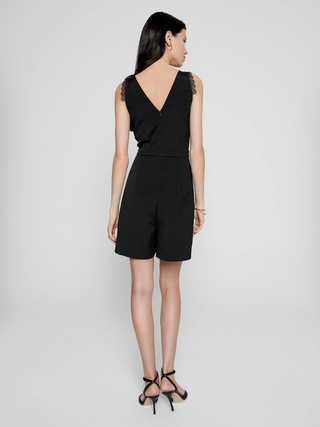 CONTE GIGI Черный полукомбинезон с открытыми плечами и кружевом