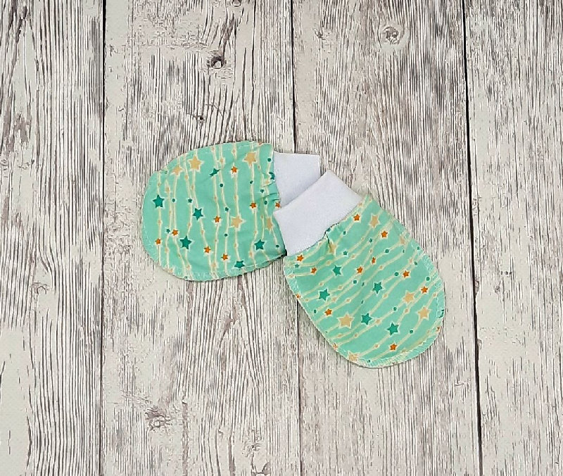 Рукавички для малышей