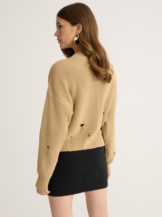 CONTE Укороченный джемпер объёмного силуэта с имитацией разрывов LDK 2394