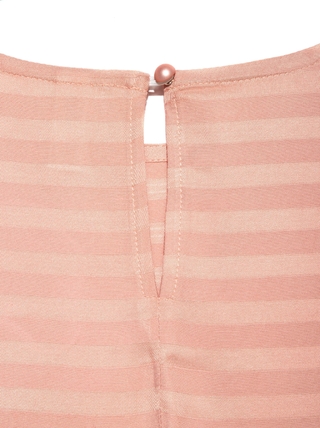 CONTE LBL 908 Ультрамодная шелковистая блузка с воланами