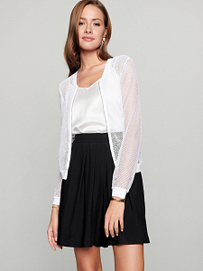 CONTE LJ 1133 Белый фактурный бомбер в сеточку на молнии