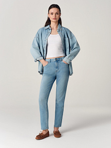 CONTE Голубые джинсы slim с эффектом потёртостей CON-940