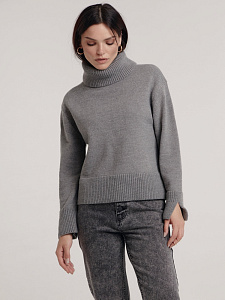 CONTE LDK 223 Джемпер с воротником-стойкой и разрезами по рукавам