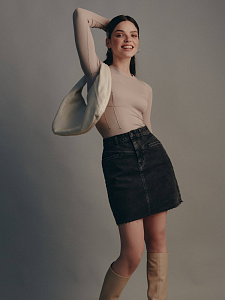 CONTE CON-508 Джинсовая юбка с кокеткой и необработанным краем