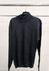 Свитер мужской