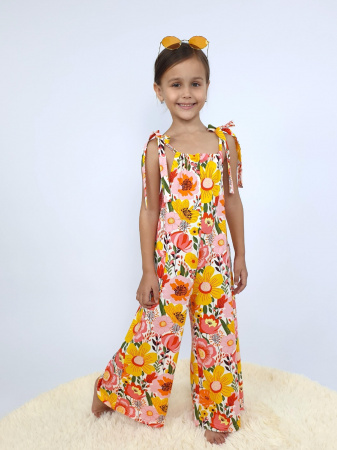 Комбинезон для девочки